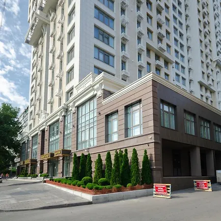 Petrovdom In Luxury Apartments At 68 Zhylyanska Street,38 Perlyna Kyiv Exterior photo