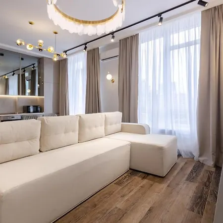 Petrovdom In Luxury Apartments At 68 Zhylyanska Street,38 Perlyna Kyiv Exterior photo
