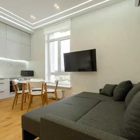 Petrovdom In Luxury Apartments At 68 Zhylyanska Street,38 Perlyna Kyiv Exterior photo