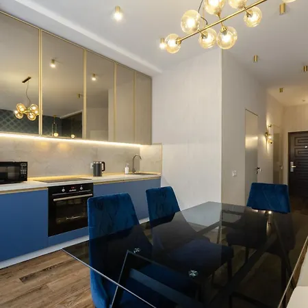 Petrovdom In Luxury Apartments At 68 Zhylyanska Street,38 Perlyna Kyiv Exterior photo