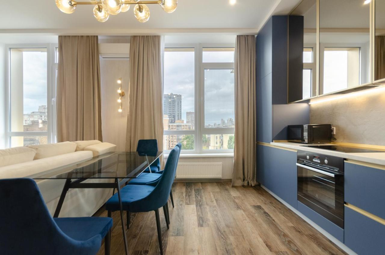 Petrovdom In Luxury At 68 Zhylyanska Street,38 Perlyna Apartment