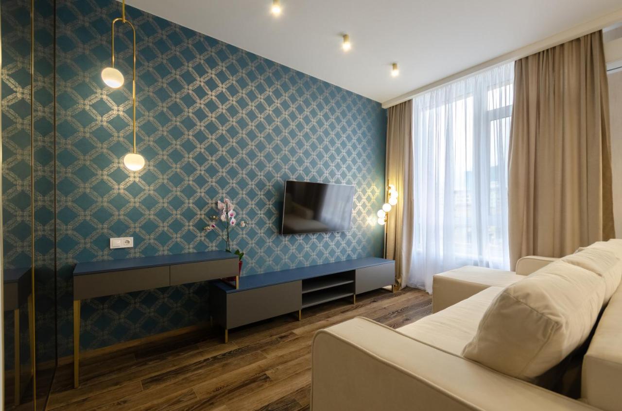 Petrovdom In Luxury At 68 Zhylyanska Street,38 Perlyna Apartment *