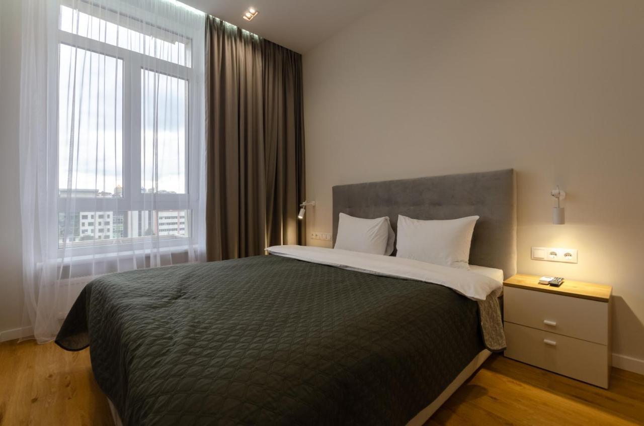 Apartment Petrovdom In Luxury At 68 Zhylyanska Street,38 Perlyna