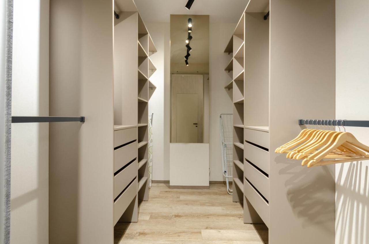 Petrovdom In Luxury At 68 Zhylyanska Street,38 Perlyna Apartment *