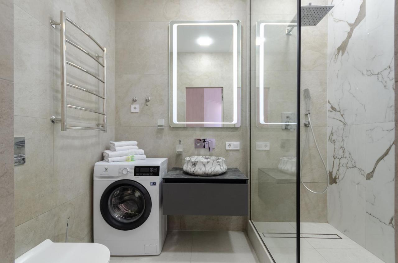 Petrovdom In Luxury At 68 Zhylyanska Street,38 Perlyna Apartment