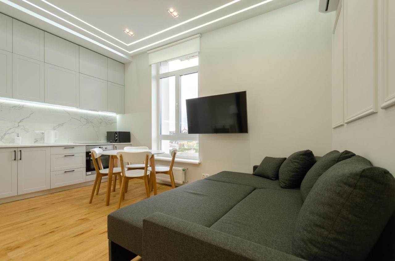 Petrovdom In Luxury At 68 Zhylyanska Street,38 Perlyna *